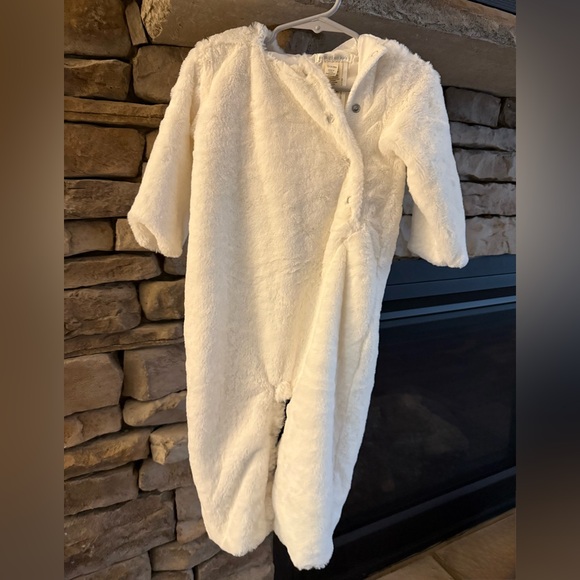 Pottery Barn Kids Polar Bear Costume - Picture 3 of 6